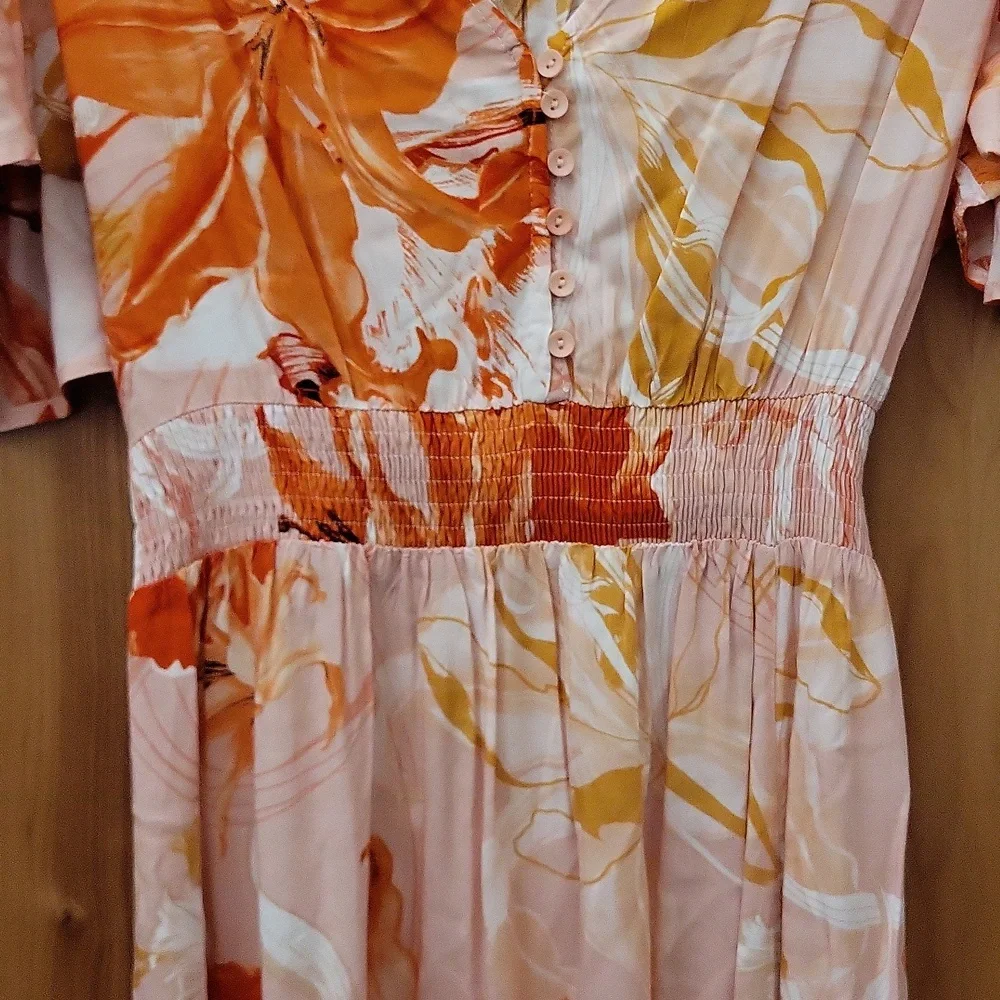 Cute Maxi Dress - Picture 4 of 8